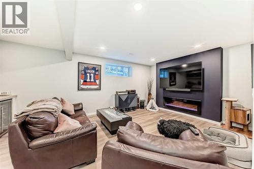 77 Marquis Common Se, Calgary, AB - Indoor