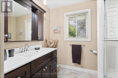 12506 Eighth Line, Halton Hills, ON - Indoor Photo Showing Bathroom