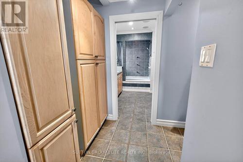 5204 Swiftcurrent Trail, Mississauga, ON - Indoor