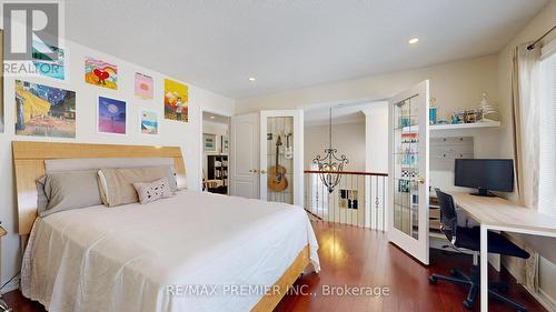 11 Charger Lane, Brampton, ON - Indoor Photo Showing Bedroom