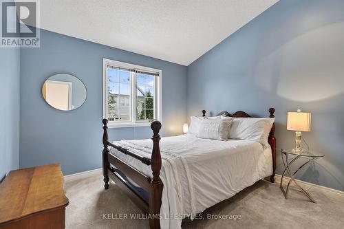 30 - 519 Riverside Drive, London North (North P), ON - Indoor Photo Showing Bedroom