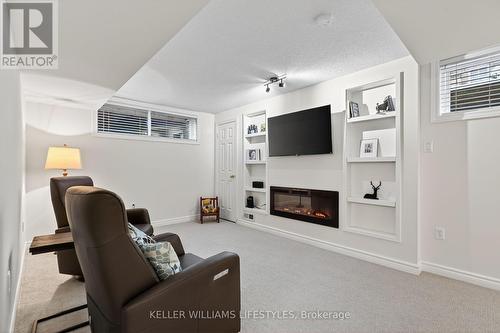 30 - 519 Riverside Drive, London North (North P), ON - Indoor With Fireplace