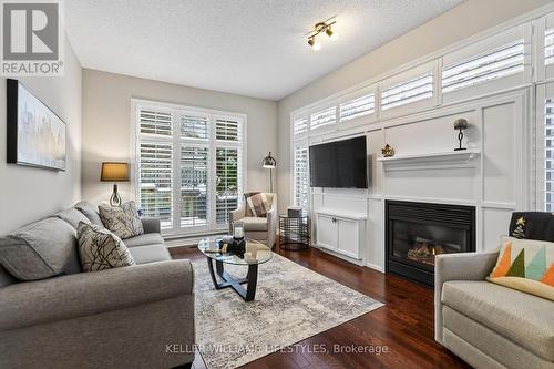 30 - 519 Riverside Drive, London North (North P), ON - Indoor Photo Showing Living Room With Fireplace