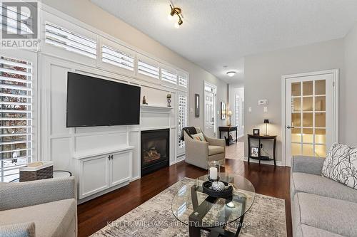30 - 519 Riverside Drive, London North (North P), ON - Indoor Photo Showing Living Room With Fireplace