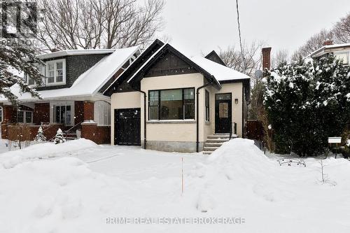 247 Victoria Street, London East (East B), ON - Outdoor With Facade