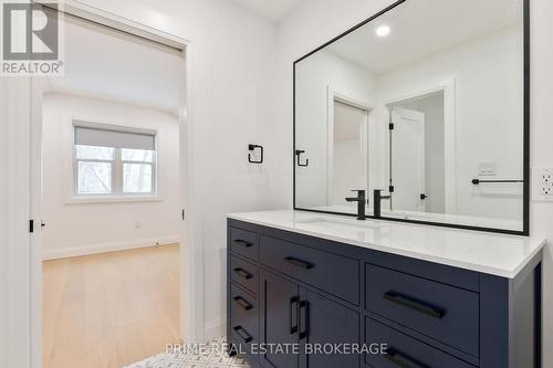 247 Victoria Street, London East (East B), ON - Indoor Photo Showing Other Room