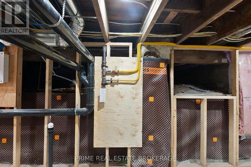 247 Victoria Street, London East (East B), ON - Indoor