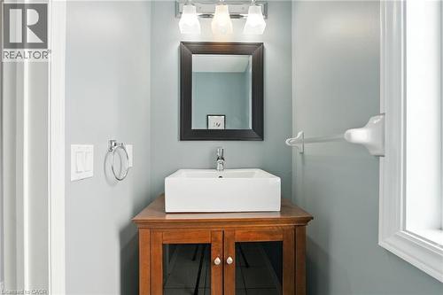 710 Spring Gardens Road Unit# 41, Burlington, ON - Indoor Photo Showing Bathroom