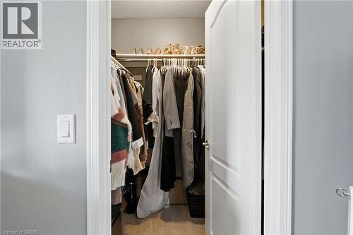 710 Spring Gardens Road Unit# 41, Burlington, ON - Indoor With Storage