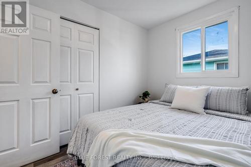 69 Bridlepath Road, Chatham-Kent (Wallaceburg), ON - Indoor Photo Showing Bedroom