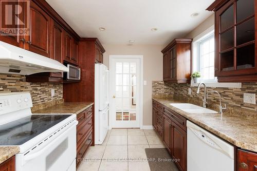 118 Rosamond Crescent, London South (South X), ON - Indoor Photo Showing Kitchen