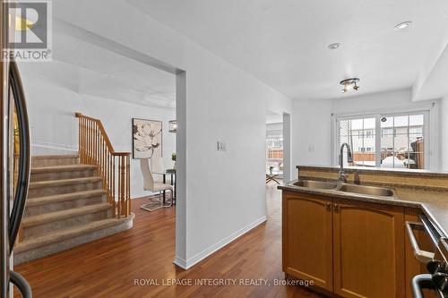 Kitchen reverse angle - 30 Goldthorpe Private, Ottawa, ON - Indoor Photo Showing Kitchen With Double Sink