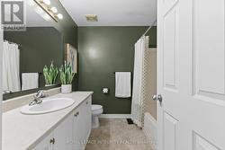 Shared bathroom 2 of 2 (upstairs) - 