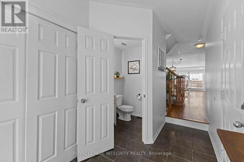 Front entrance - 30 Goldthorpe Private, Ottawa, ON - Indoor Photo Showing Other Room