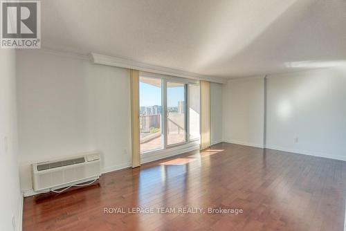 2201 - 1025 Richmond Road, Ottawa, ON - Indoor Photo Showing Other Room