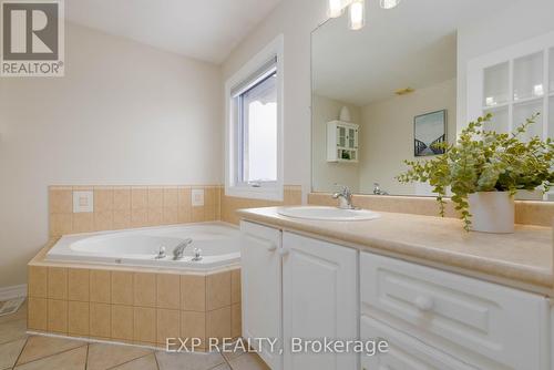 Primary Ensuite - 36 Ivygreen Road, Georgina, ON - Indoor Photo Showing Bathroom