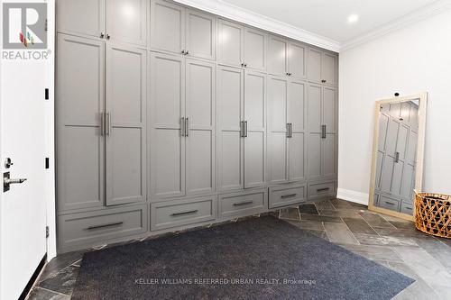 197 Sherwood Place, Newmarket, ON - Indoor Photo Showing Other Room