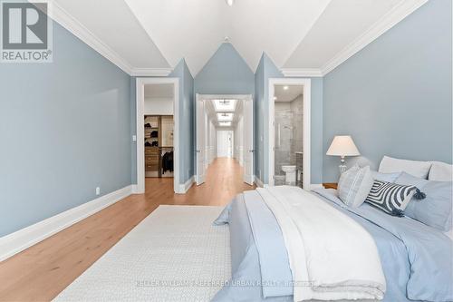 197 Sherwood Place, Newmarket, ON - Indoor Photo Showing Bedroom