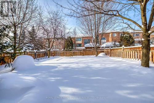 1109 Kestell Boulevard, Oakville, ON - Outdoor