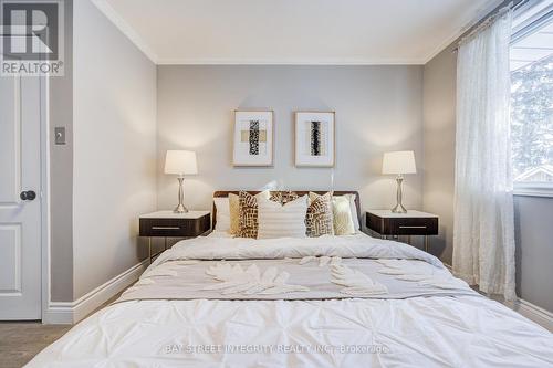 1224 Grange Road, Oakville, ON - Indoor Photo Showing Bedroom