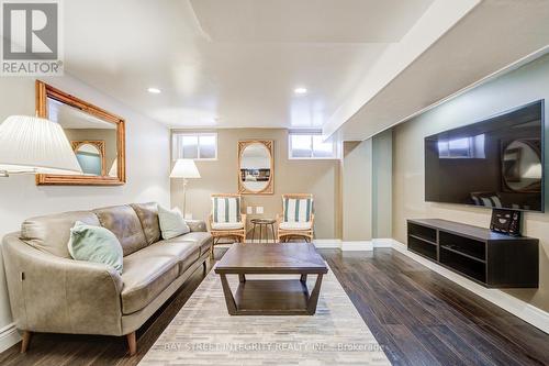 1224 Grange Road, Oakville, ON - Indoor