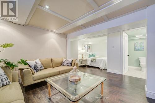 1224 Grange Road, Oakville, ON - Indoor Photo Showing Living Room