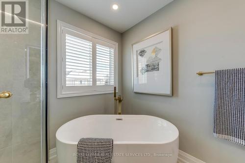 2467 Chaplin Road, Oakville, ON - Indoor Photo Showing Bathroom