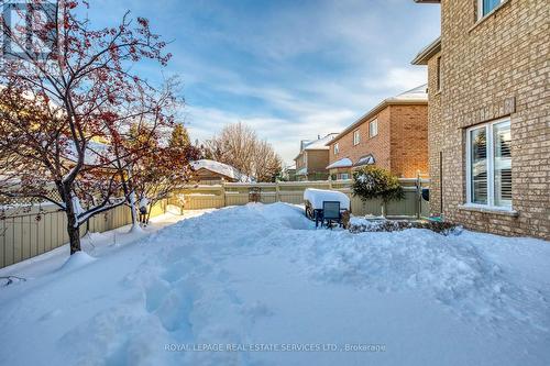 2467 Chaplin Road, Oakville, ON - Outdoor