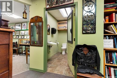 1342 Lorne Street, Regina, SK 