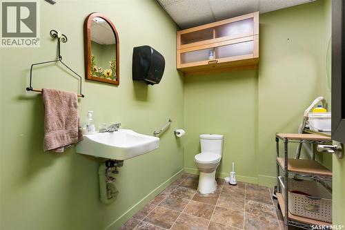 1342 Lorne Street, Regina, SK 