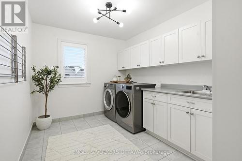 517 Golden Sedge Way, Ottawa, ON - Indoor Photo Showing Laundry Room