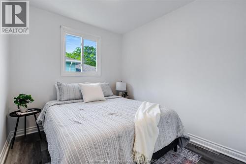 69 Bridle Path Road, Wallaceburg, ON - Indoor Photo Showing Bedroom