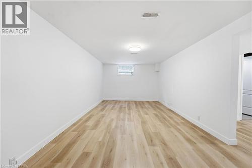 35 Oakhill Drive Unit# 20C, Brantford, ON - Indoor Photo Showing Other Room