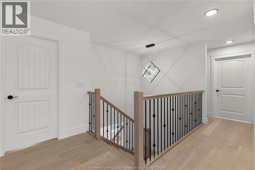 357 Marla Crescent, Lakeshore, ON - Indoor Photo Showing Other Room