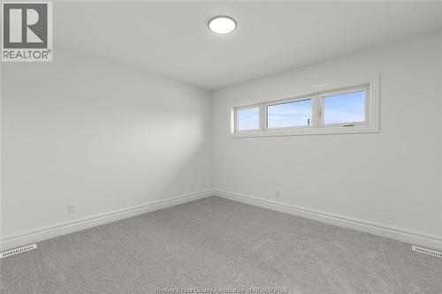 357 Marla Crescent, Lakeshore, ON - Indoor Photo Showing Other Room