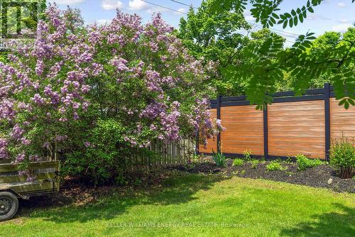 2 Resnik Drive, Clarington (Newcastle), ON - Outdoor