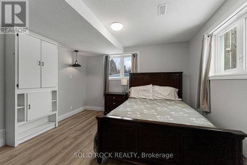 86 Township Park Road, North Algona Wilberforce, ON - Indoor Photo Showing Bedroom