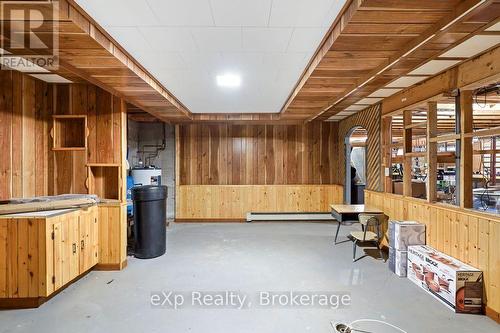 557409 4Th Concession S, Meaford, ON - Indoor