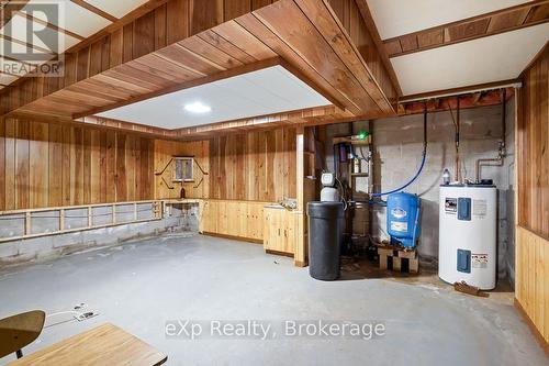 557409 4Th Concession S, Meaford, ON - Indoor