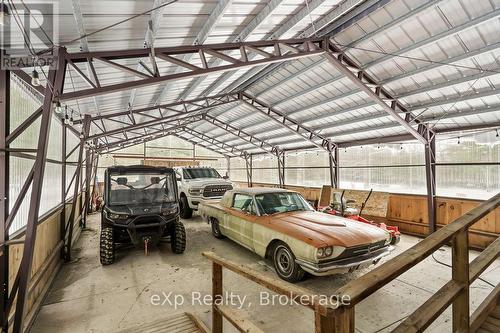 557409 4Th Concession S, Meaford, ON - Indoor Photo Showing Garage