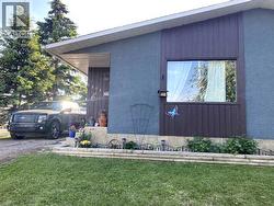 7206 99A Street  Grande Prairie, AB T8V 4Y4