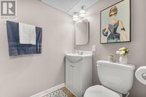 131 Burns Drive, Mcnab/Braeside, ON - Indoor Photo Showing Bathroom