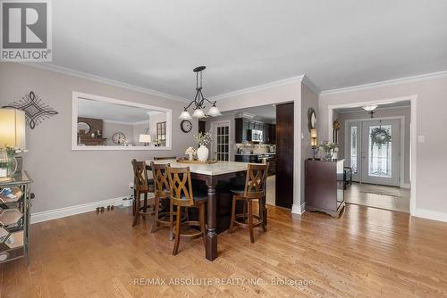 131 Burns Drive, Mcnab/Braeside, ON - Indoor Photo Showing Dining Room