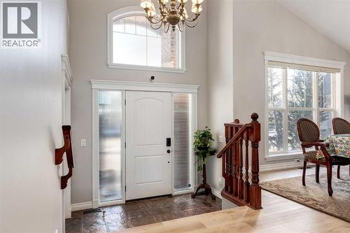 79 Discovery Ridge Park Sw, Calgary, AB - Indoor Photo Showing Other Room