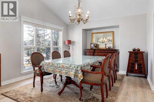 79 Discovery Ridge Park Sw, Calgary, AB - Indoor Photo Showing Dining Room