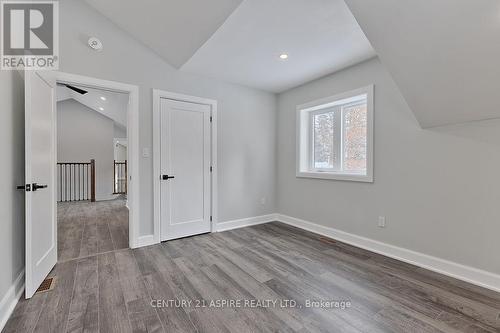 32 Wilson Street, Laurentian Hills, ON - Indoor Photo Showing Other Room