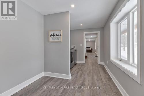 32 Wilson Street, Laurentian Hills, ON - Indoor Photo Showing Other Room