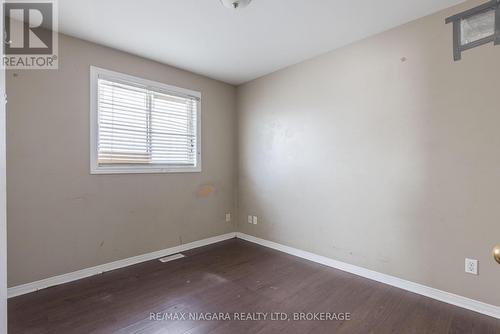 138 Carlton Street, St. Catharines (Downtown), ON - Indoor Photo Showing Other Room
