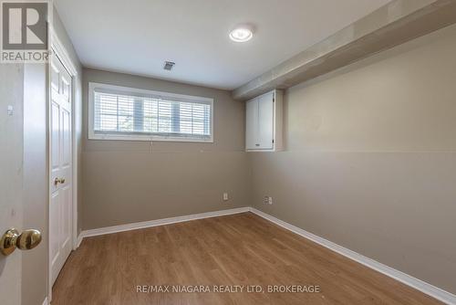 138 Carlton Street, St. Catharines (Downtown), ON - Indoor Photo Showing Other Room