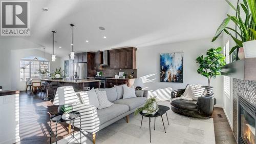 389 Cranberry Circle Se, Calgary, AB - Indoor Photo Showing Living Room